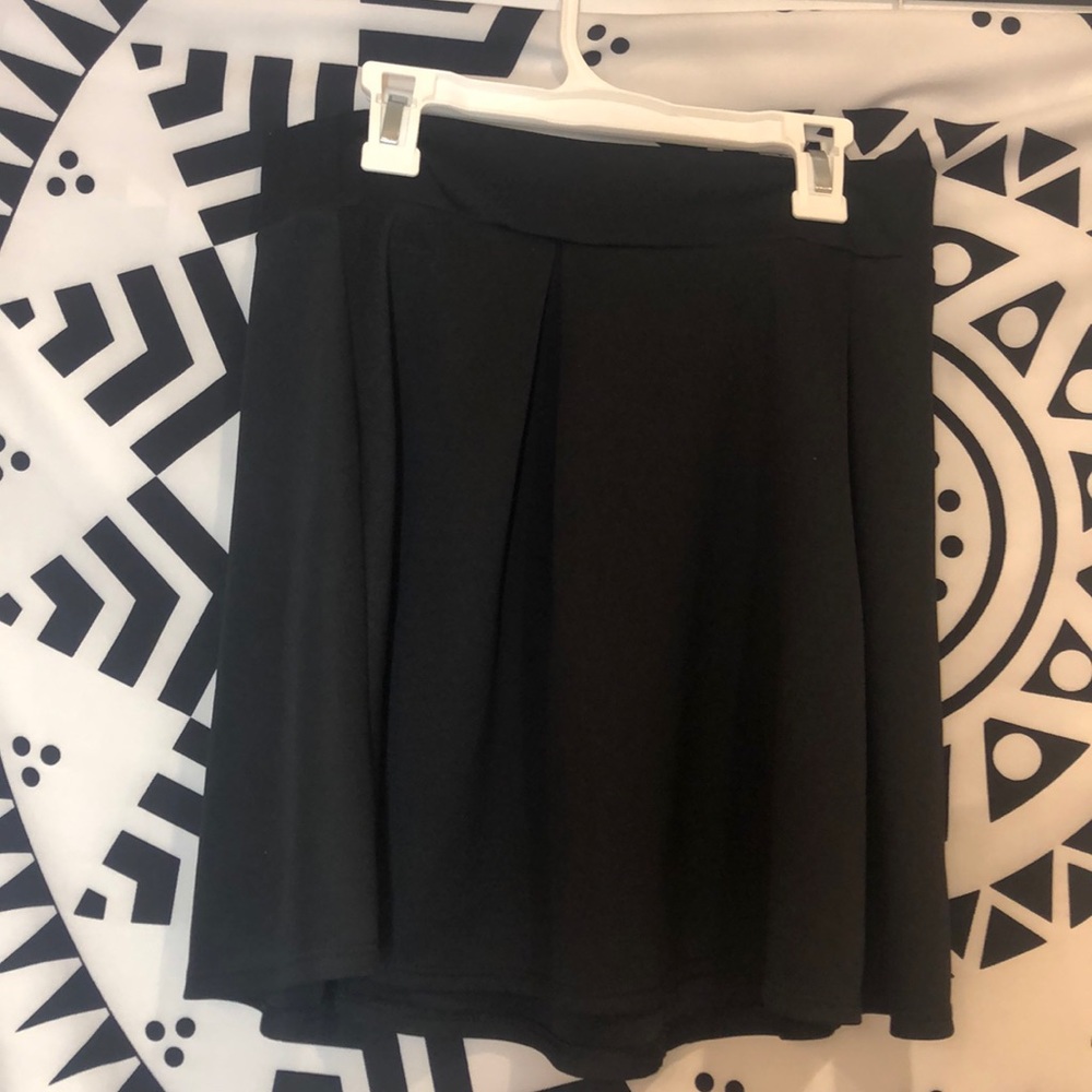 Black Skirt